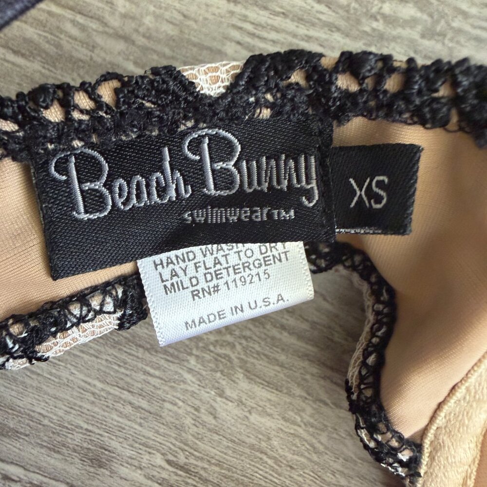 Beach Bunny Lace Bikini Top Black Nude Bow Detail XS - Picture 7 of 7